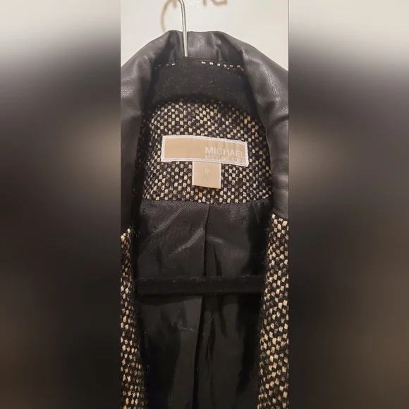 Jacket - Picture 4 of 4